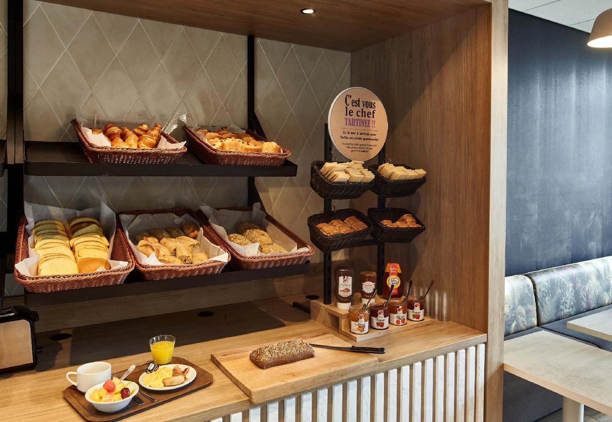 B&B Hotel Lille Roubaix Centre Grand-Place Екстер'єр фото