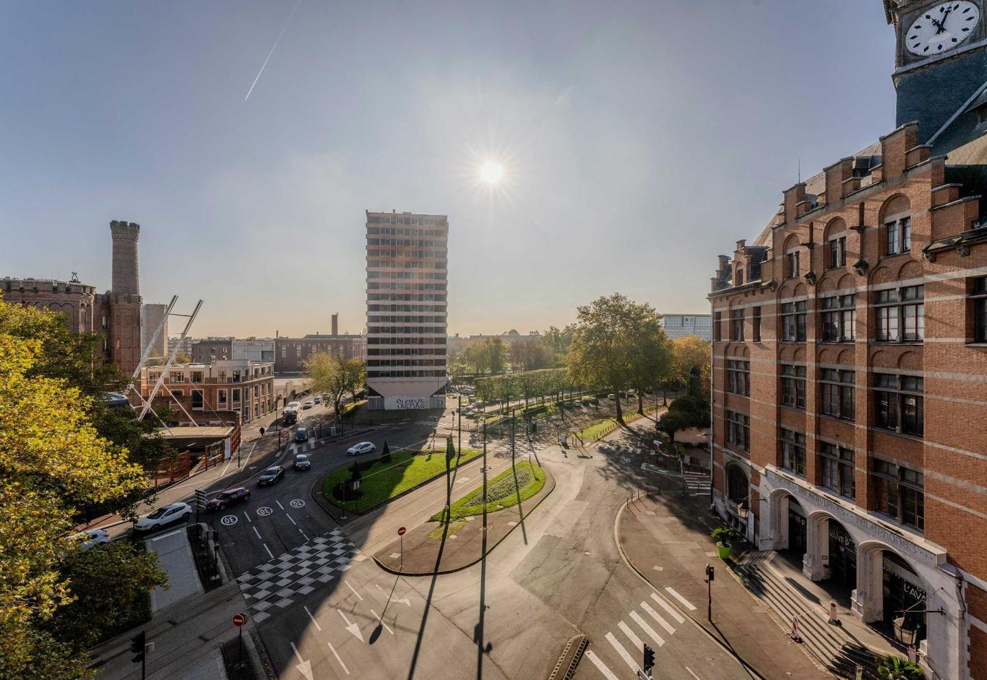 B&B Hotel Lille Roubaix Centre Grand-Place Екстер'єр фото