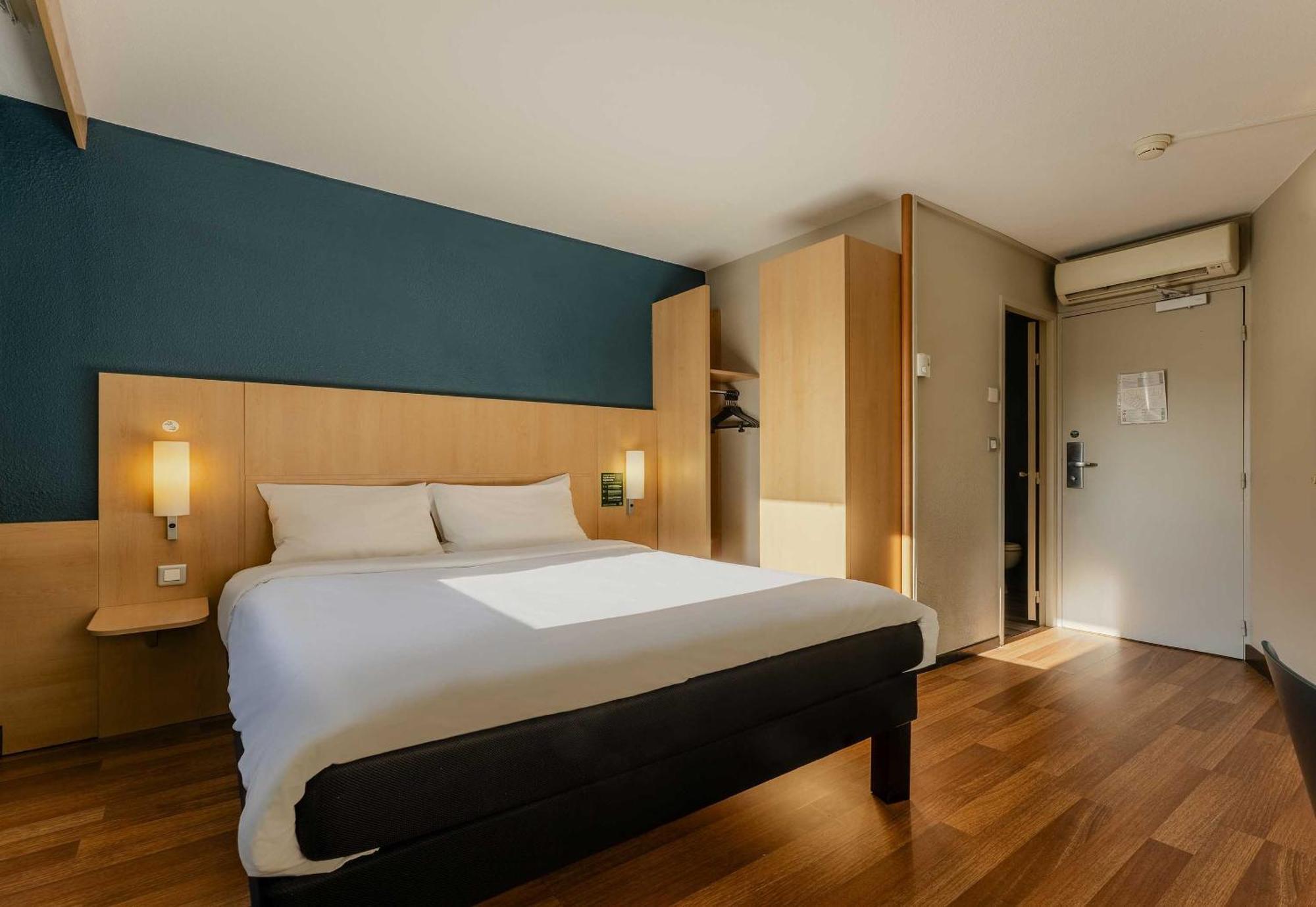 B&B Hotel Lille Roubaix Centre Grand-Place Екстер'єр фото
