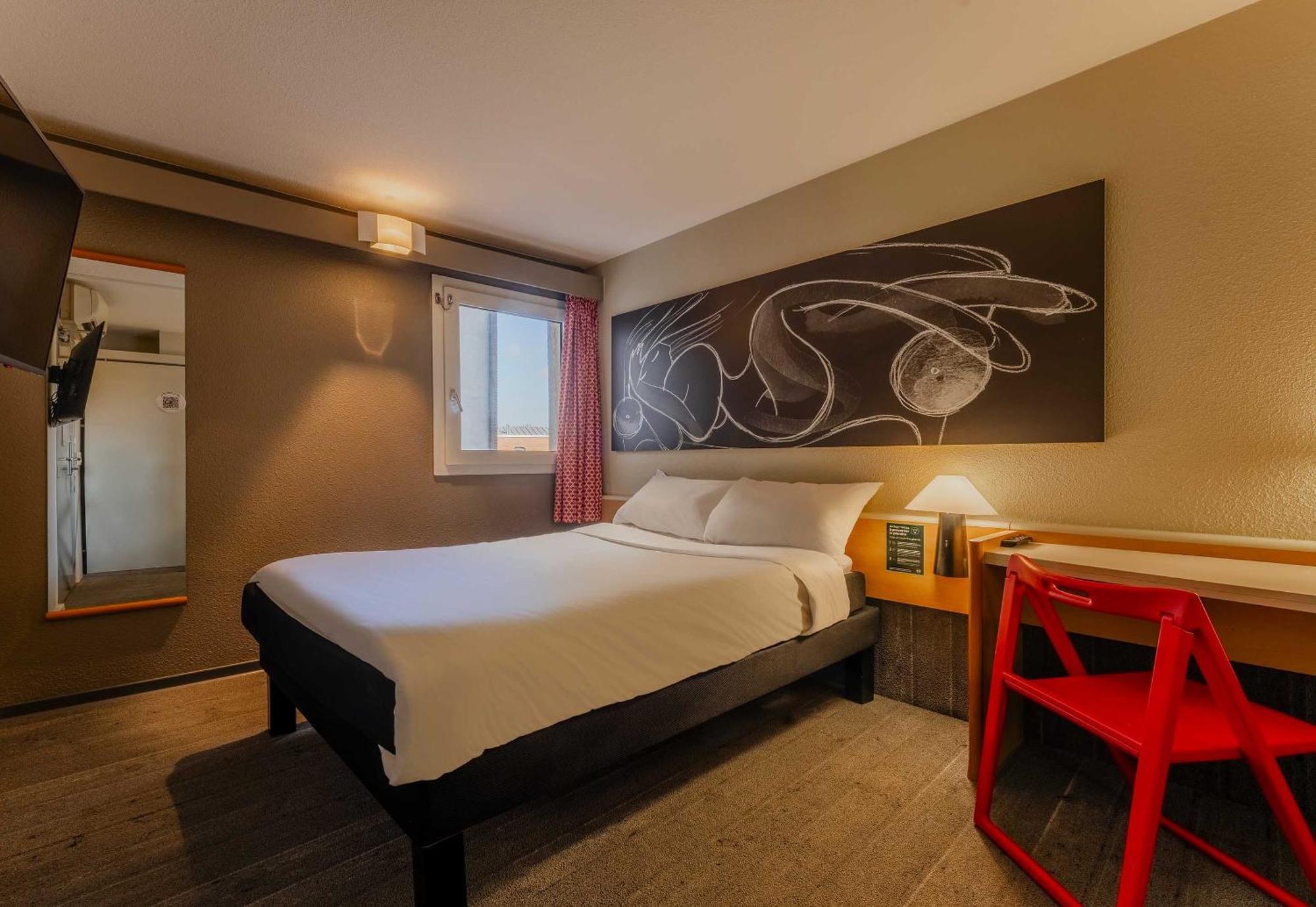 B&B Hotel Lille Roubaix Centre Grand-Place Екстер'єр фото