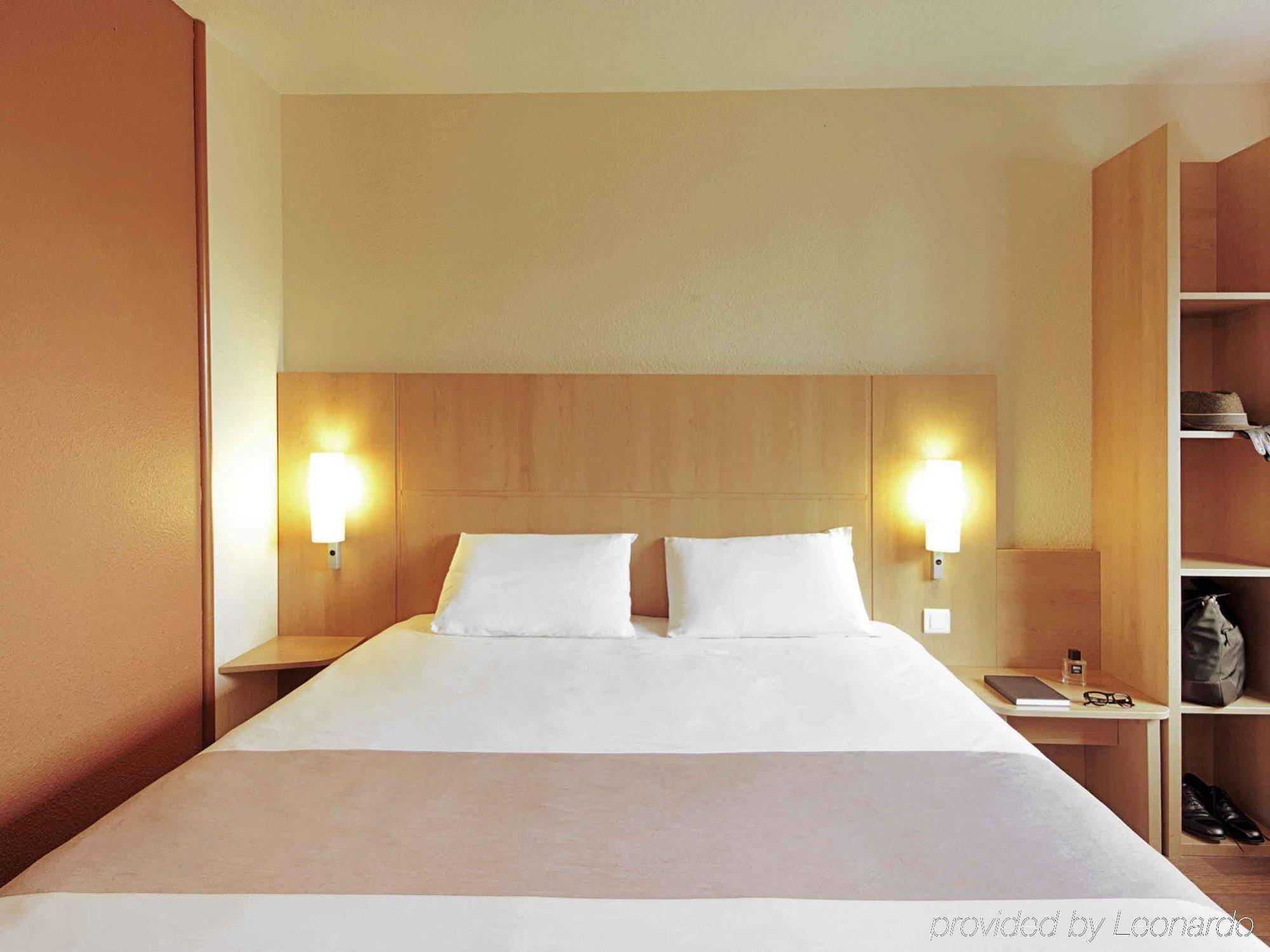B&B Hotel Lille Roubaix Centre Grand-Place Екстер'єр фото